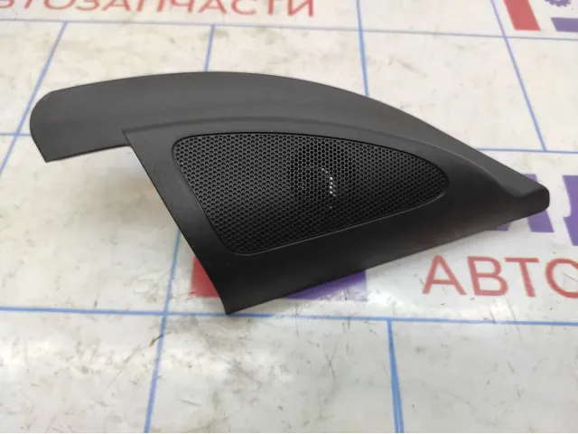 Крышка зеркала внутренняя правая Hyundai ix 35 87660-2S000.