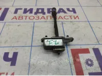 Ограничитель двери передний левый Hyundai ix 35 79380-2Y000.