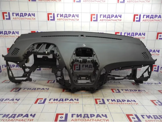 Торпедо Hyundai ix 35 847102Y0009P. Следы от скотча.