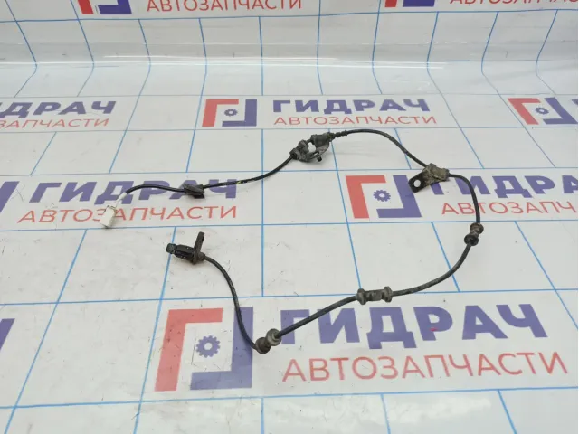 Датчик ABS задний левый Hyundai ix 35 95680-2S300.