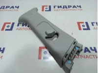 Обшивка стойки средней левой верхняя Hyundai ix 35 858402Y100OM. Потертости.