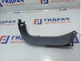 Обшивка двери багажника верхняя правая Hyundai ix 35 817402Y0009P.