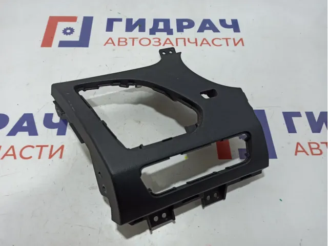 Накладка декоративная на торпедо левая Hyundai ix 35 847212Y0009P.