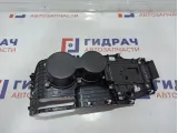 Консоль Hyundai ix 35 84650-2Y200-TAN. Царапины.Верхняя часть.