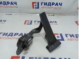 Педаль газа Hyundai ix 35 327002S100.