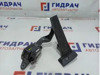 Педаль газа Hyundai ix 35 327002S100.