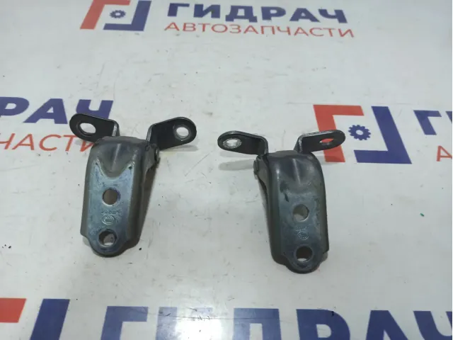 Петли двери передней левой Hyundai ix 35 . Комплект.