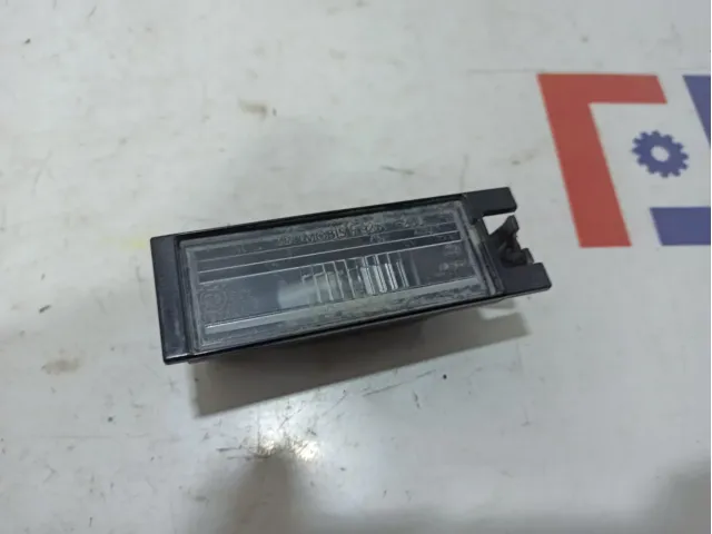 Фонарь подсветки номера правый Hyundai ix 35 925202S000.