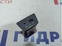 Разъем Hyundai ix 35 96110-2S000-TAN. AUX USB.