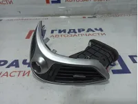 Дефлектор воздушный центральный левый Hyundai ix 35 97410-2S000-TAN.