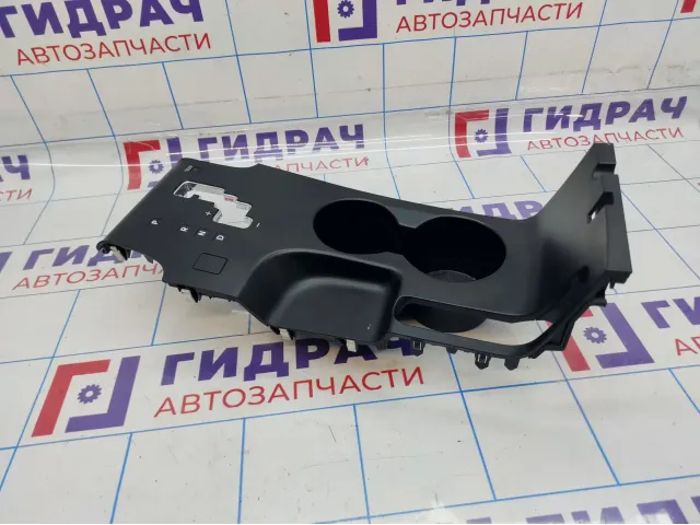 Накладка центральной консоли Hyundai ix35 1846512Y100TAN