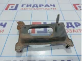 Кронштейн усилителя заднего бампера правый Hyundai ix35 186642-2Y000