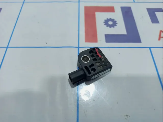 Датчик AIR BAG Hyundai ix35 195920-2S000