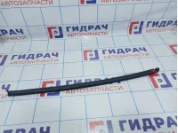 Уплотнитель стекла двери задней правой внутренний Hyundai ix35 183241-2S000