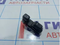 Кнопка стеклоподъемника задняя Hyundai ix35 193581-2S500