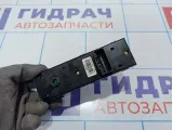 Блок управления стеклоподъемниками Hyundai ix35 193571-2S000