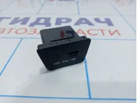 Разъем AUX USB Hyundai ix35 196110-2S500-TAN