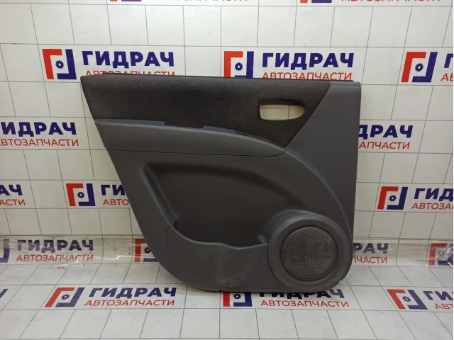 Обшивка двери задней левой Hyundai Matrix 8330117011WE