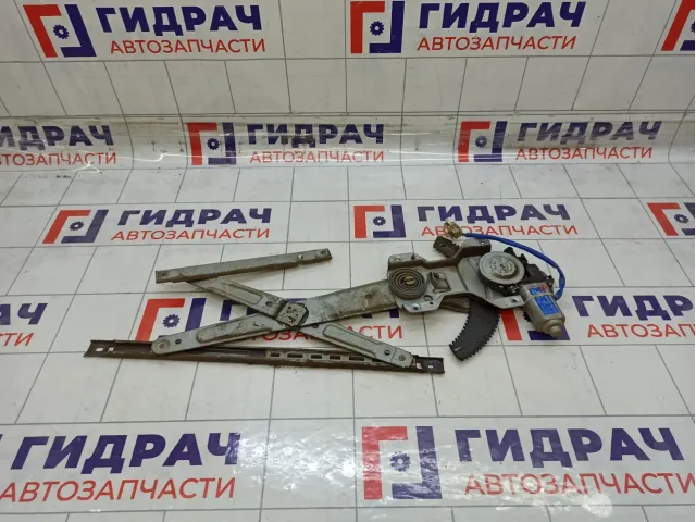 Стеклоподъемник электрический передний правый Hyundai Matrix 8240417010