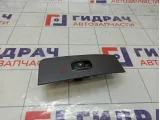 Кнопка стеклоподъемника переднего правого Hyundai Matrix 9358017000YN