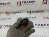 Кнопка противотуманных фар Hyundai Matrix 9373017000