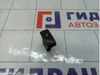 Кнопка обогрева сидений левая Hyundai Matrix 9330017200