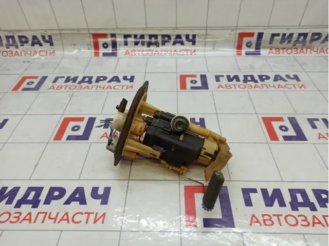 Насос топливный Hyundai Matrix 3111017005