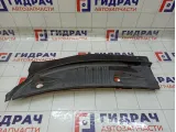 Решетка под лобовое стекло (Жабо) левая Hyundai Matrix 8615017001
