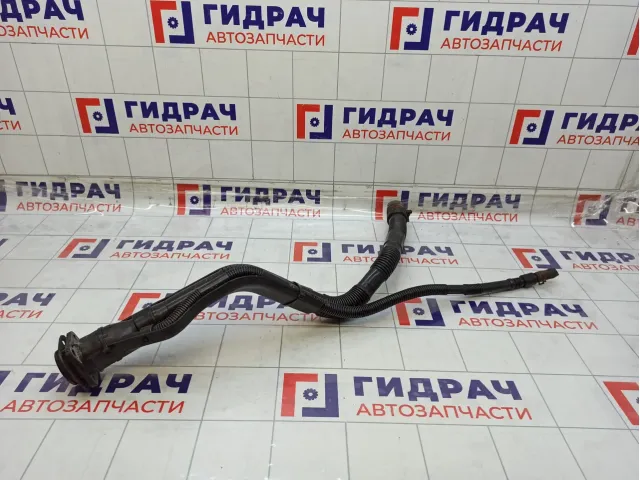 Горловина топливного бака Hyundai Matrix 3104117000
