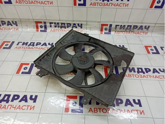 Вентилятор радиатора Hyundai Matrix 2538017030