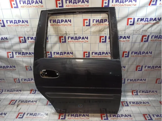 Дверь задняя правая Hyundai Matrix 7700417020