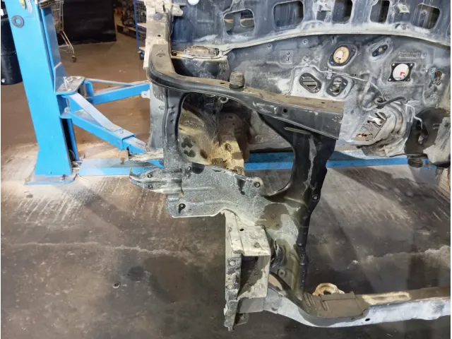 Лонжерон передний правый Hyundai Matrix (FC) 64606-17302