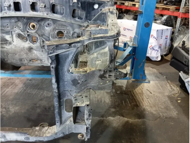 Лонжерон передний левый Hyundai Matrix (FC) 64605-17303