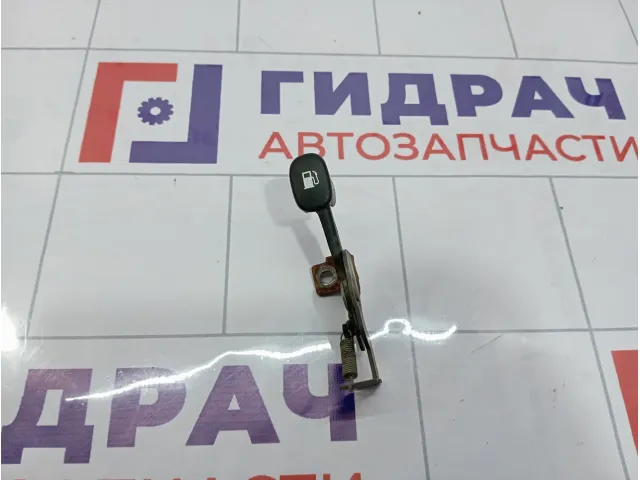 Ручка открывания лючка бензобака Hyundai Matrix (FC) 81570-17000