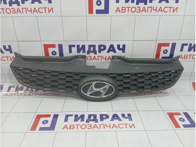 Решетка радиатора Hyundai Matrix (FC) 8636010000CA