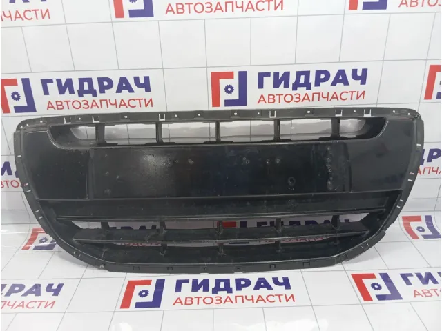 Решетка в бампер центральная Hyundai Matrix (FC) 86522-10000