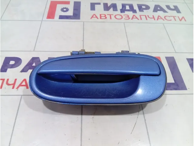 Ручка двери наружная задняя левая Hyundai Matrix 8365017000