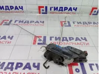 Замок двери задней правой Hyundai Matrix 8142017101