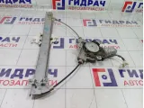 Стеклоподъемник электрический задний правый Hyundai Matrix 9882017200