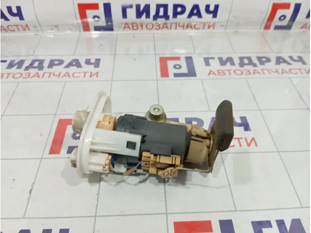 Насос топливный Hyundai Matrix 3111017005