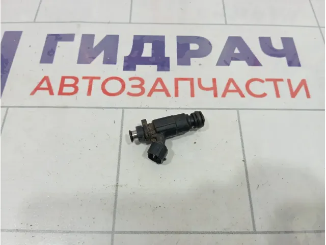 Форсунка инжекторная Hyundai Matrix 3531022600