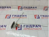 Замок багажника Hyundai Matrix 8123017030