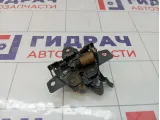 Замок капота Hyundai Matrix 8113010000
