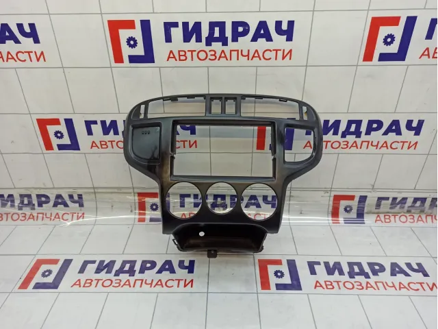Рамка магнитолы Hyundai Matrix 84740101004X