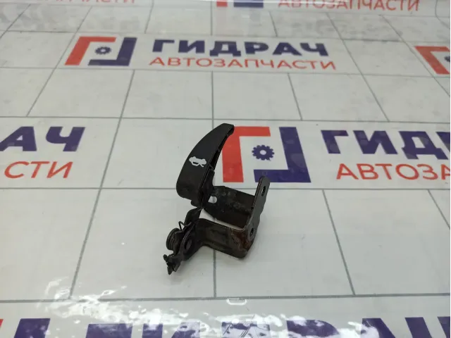 Ручка открывания лючка бензобака Hyundai Matrix 8157017000