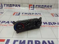 Блок управления отопителем (печкой) Hyundai Matrix 9725017510