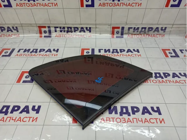 Стекло кузовное глухое (форточка) правое Hyundai Matrix 8782010011