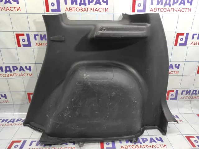 Обшивка багажника правая Hyundai Matrix (FC) 8574010500GA