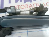 Ручка двери передней наружная правая Hyundai Matrix (FC) 8266017000