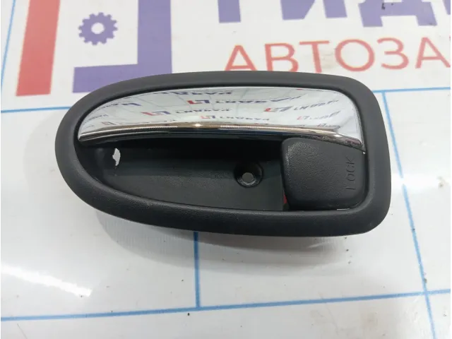 Ручка двери внутренняя передняя левая Hyundai Matrix (FC) 8261017010